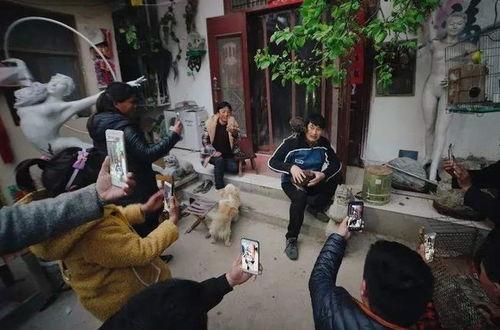 村民下马视频在线观看国产